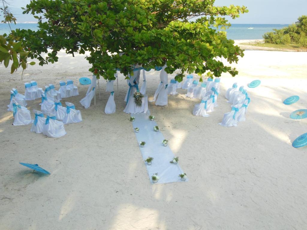 Hotel Costa Larimar Barahona Ngoại thất bức ảnh